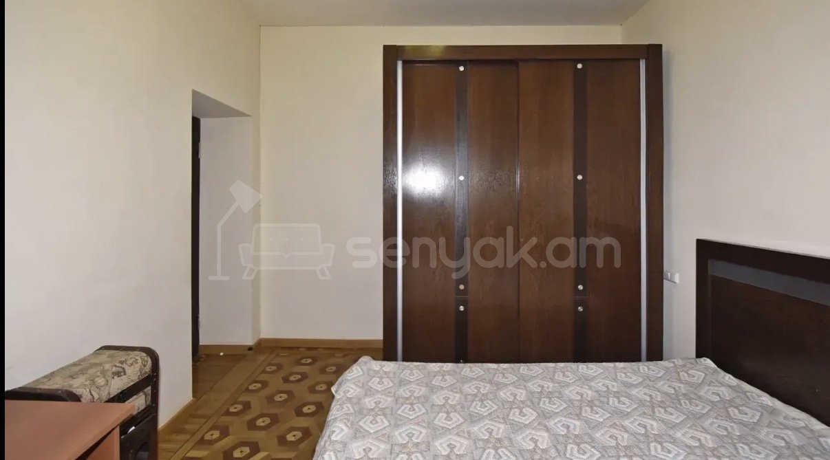 4 Սենյականոց Բնակարան Քարե Շենքում, 140քմ, 2/2 հարկ, Կապիտալ Վերանորոգված, Կահավորված, Արևկող