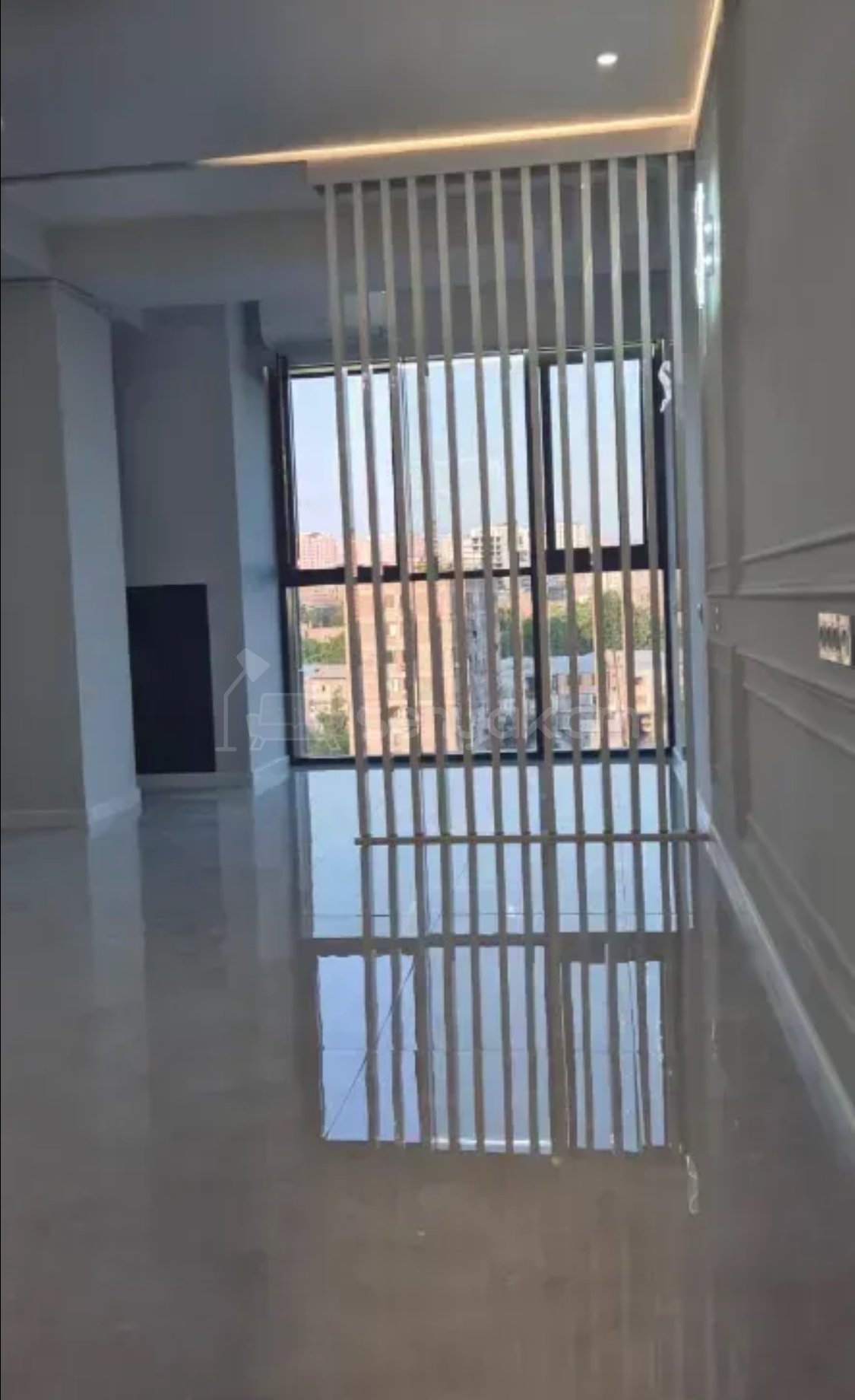 1 Սենյականոց Բնակարան Նորակառույցում, 42քմ, 8/20 հարկ, Կապիտալ Վերանորոգված