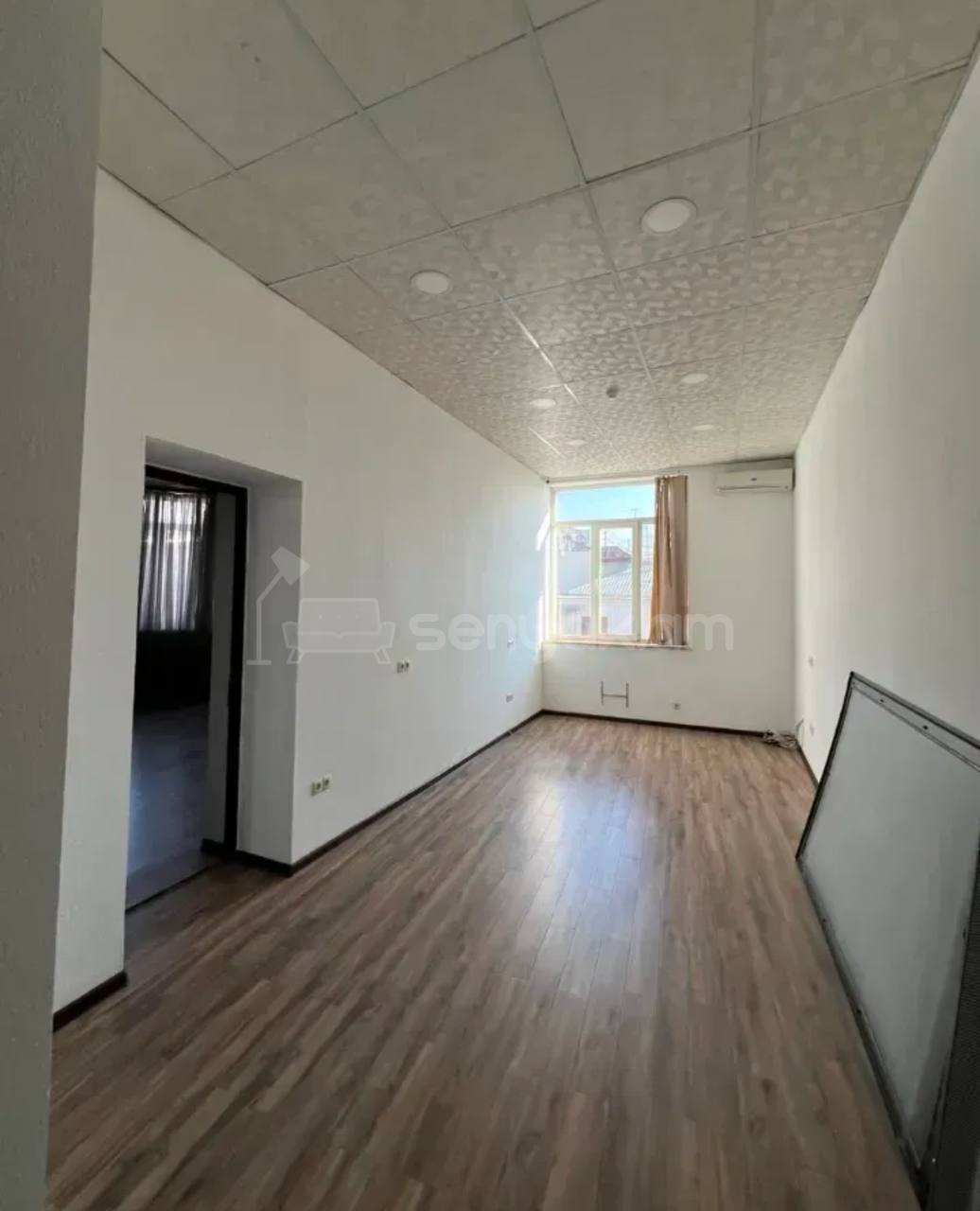 Օֆիսային Տարածք, 80քմ, Կապիտալ Վերանորոգված