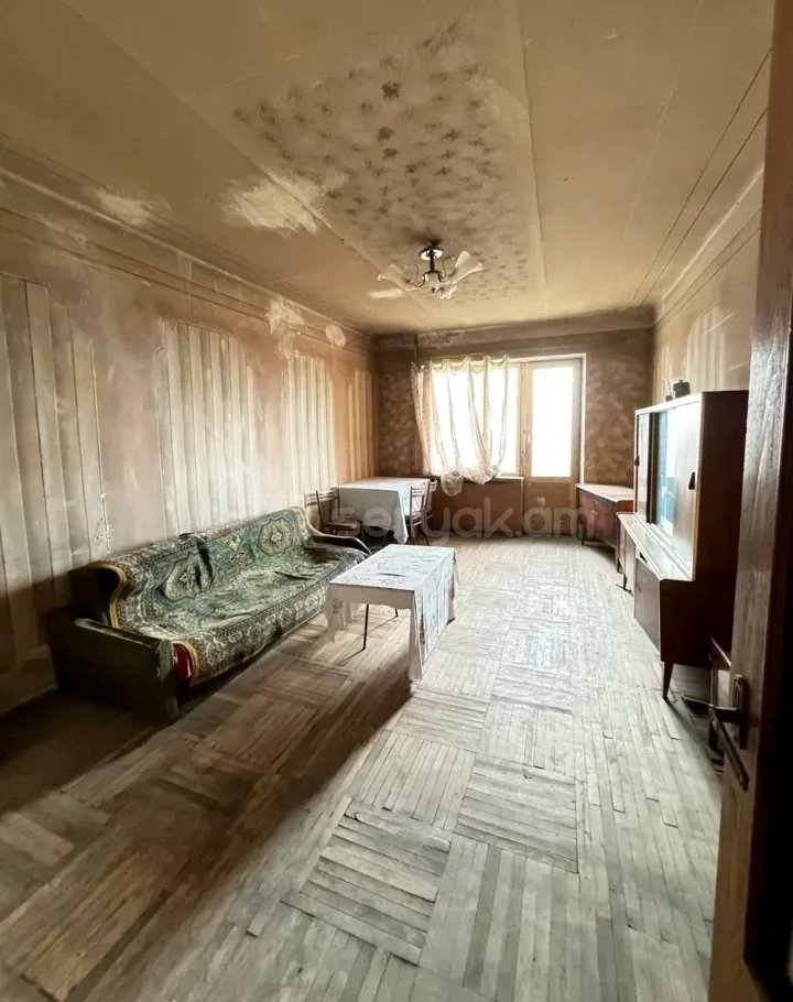 3 Սենյականոց Բնակարան Նորակառույց Քարե Շենքում, 86քմ, 5/5 հարկ, Պետական Վիճակում