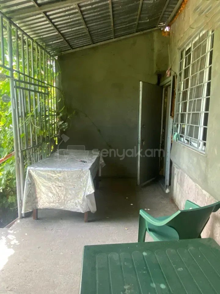4 Սենյականոց Բնակարան, 93քմ, 1/9 հարկ, Նորմալ Վիճակում