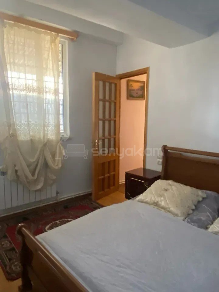 4 Սենյականոց Բնակարան, 93քմ, 1/9 հարկ, Նորմալ Վիճակում