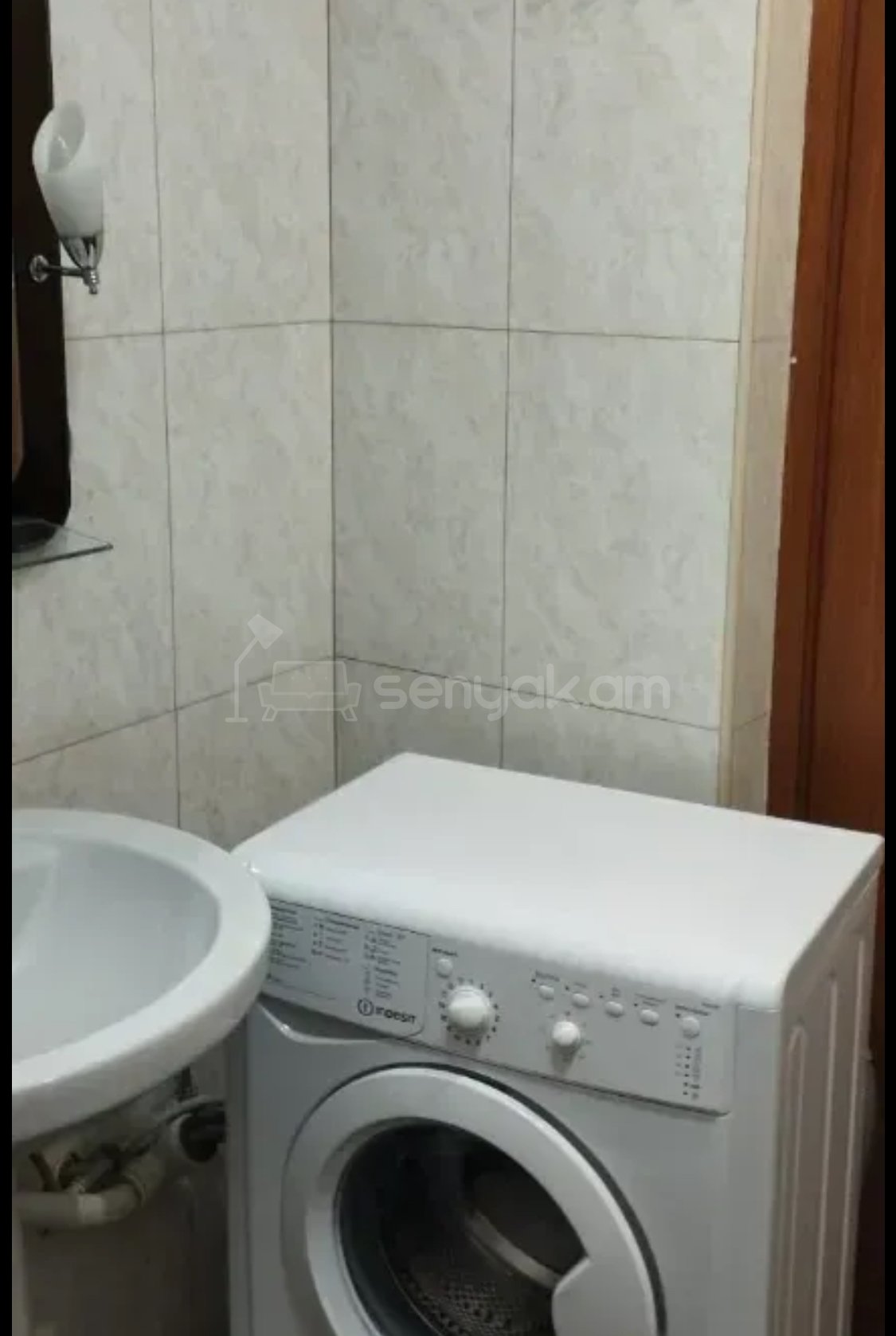 1 Սենյականոց Բնակարան, 40քմ, 2/5 հարկ, Կապիտալ Վերանորոգված, Կահավորված