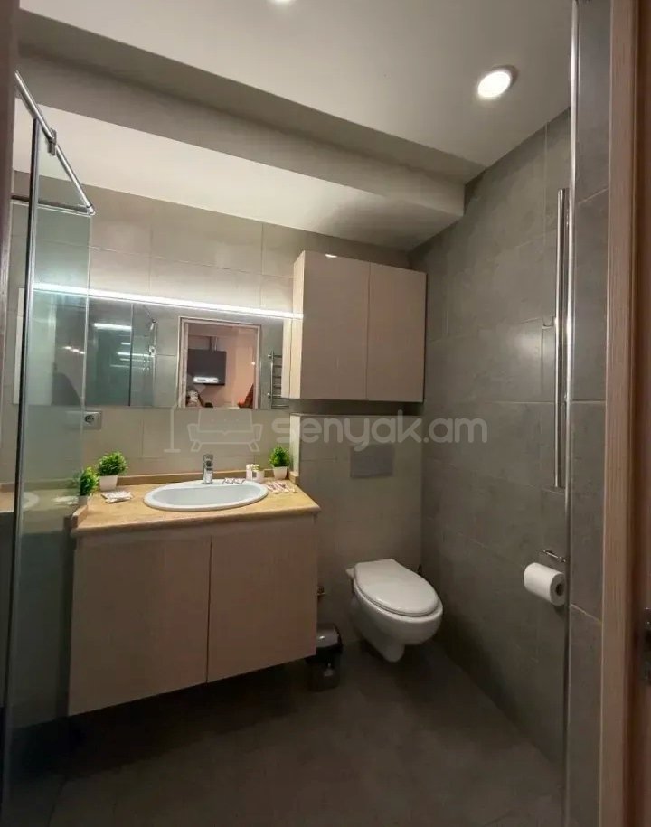 2 Սենյականոց Բնակարան Նորակառույցում, 39քմ, 5/18 հարկ, Դիզայներական Վերանորոգված