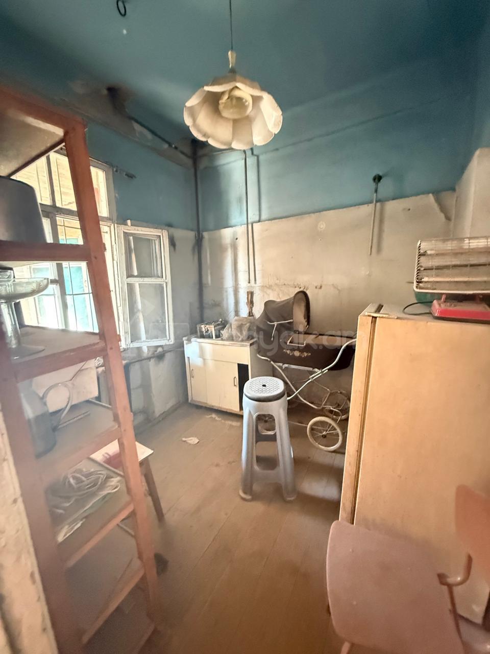 8 Սենյականոց Սեփական Տուն, 280քմ, Կոսմետիկ Վերանորոգված