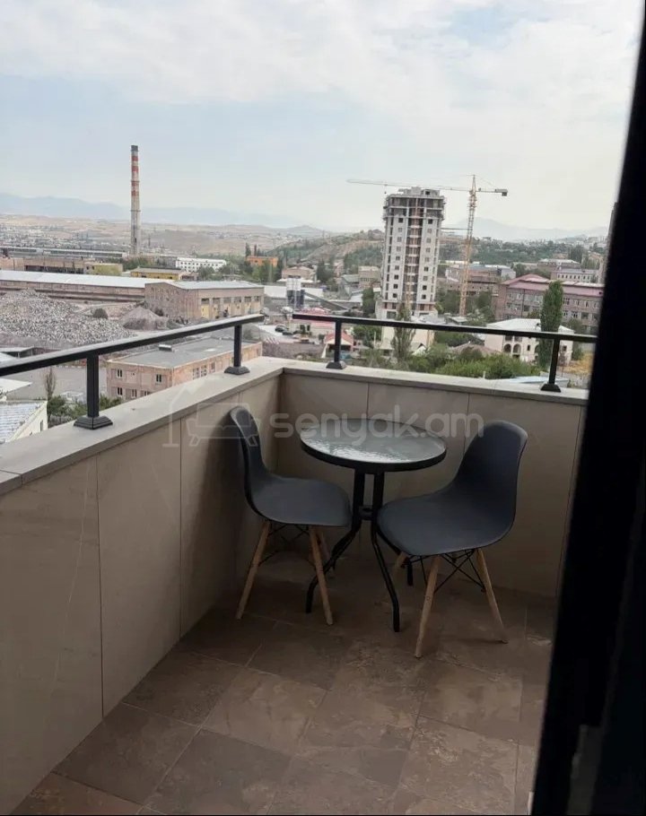 3 Սենյականոց Բնակարան Նորակառույցում, 80քմ, 11/14 հարկ, Կապիտալ Վերանորոգված
