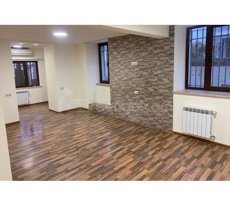 Օֆիսային Տարածք, 84քմ