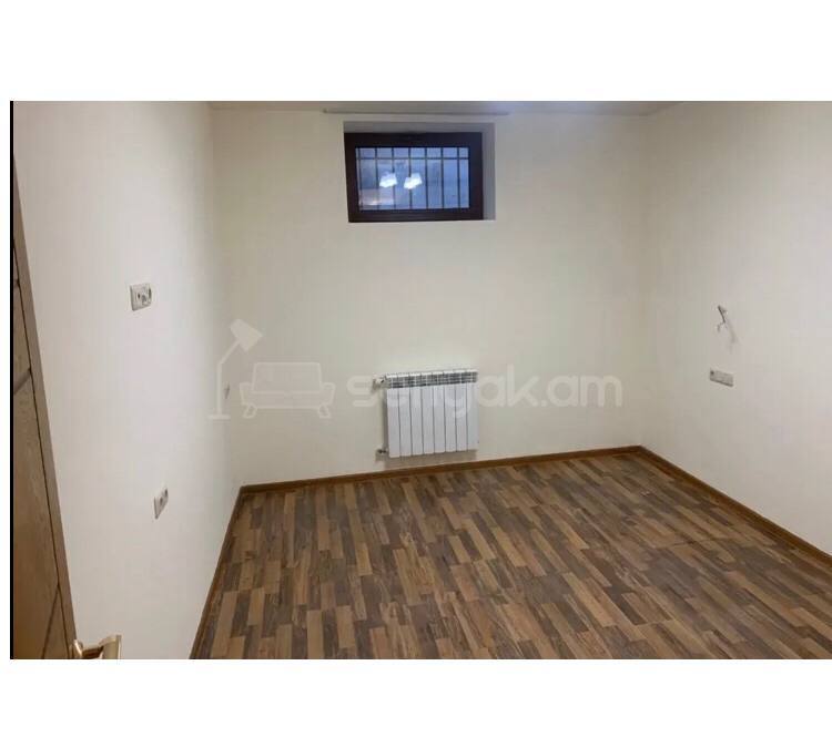 Օֆիսային Տարածք, 84քմ