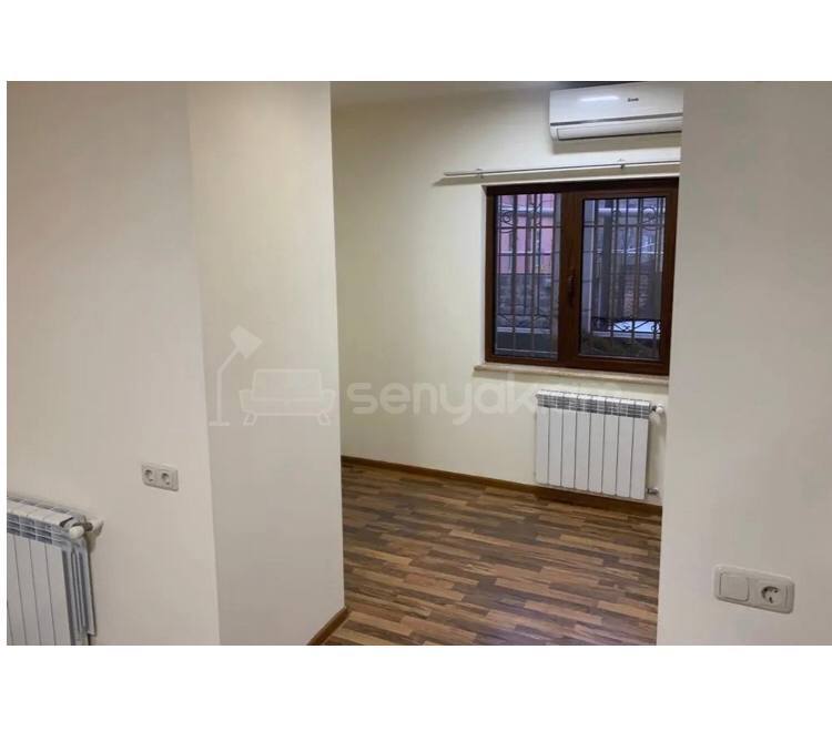 Օֆիսային Տարածք, 84քմ
