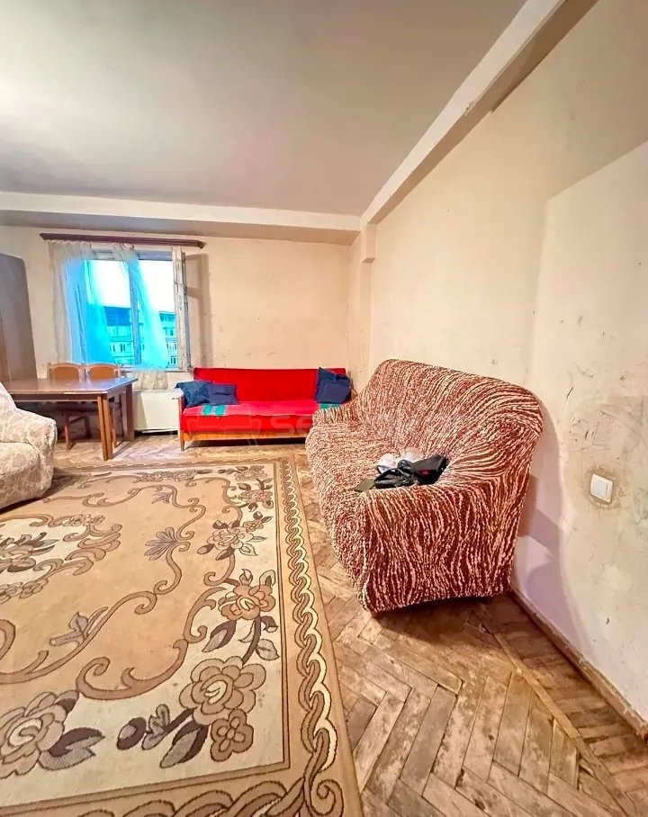 3 Սենյականոց Բնակարան, 76քմ, 7/12 հարկ, Նորմալ Վիճակում