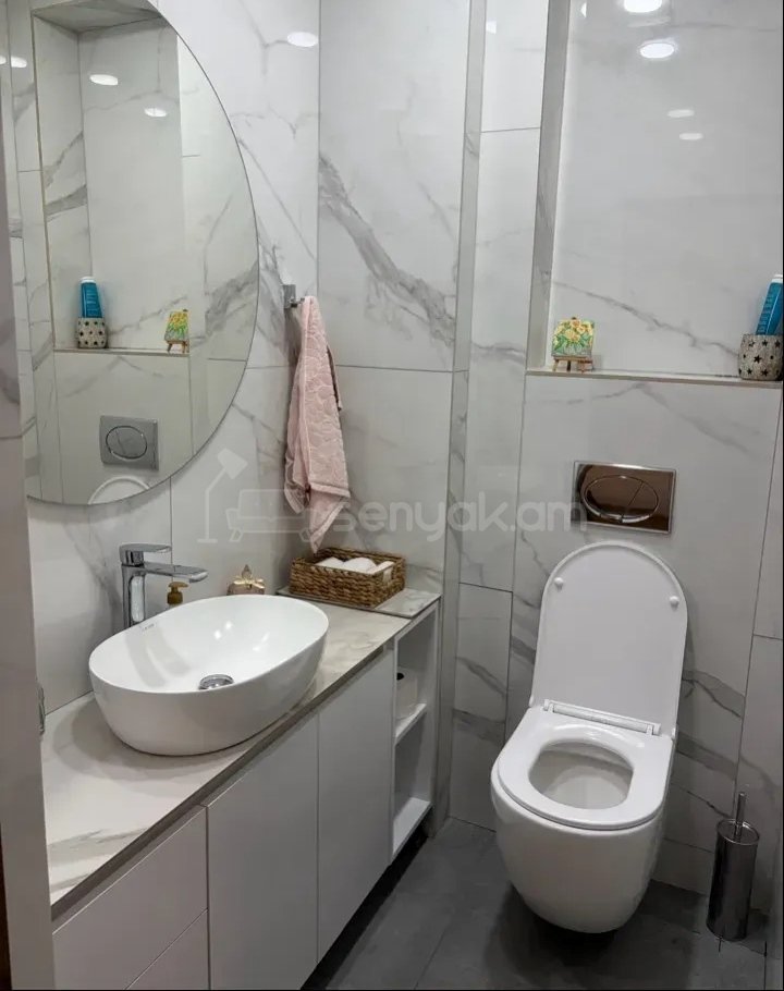 3 Սենյականոց Բնակարան, 80քմ, 11/14 հարկ, Կապիտալ Վերանորոգված