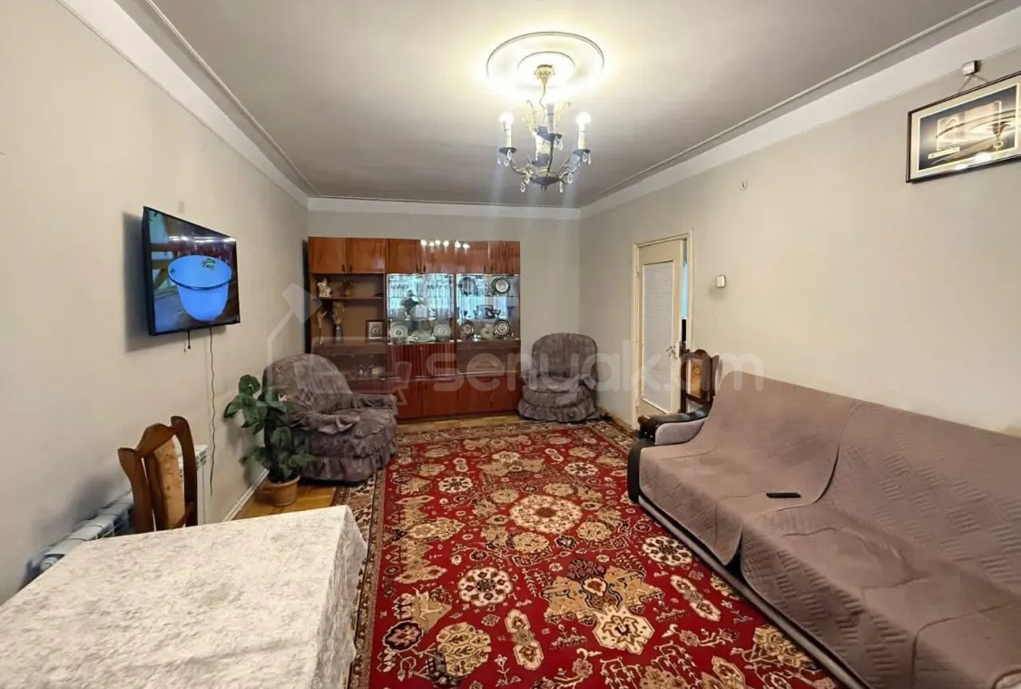 3 Սենյականոց Բնակարան Քարե Շենքում, 85քմ, 2/5 հարկ, Կոսմետիկ Վերանորոգված