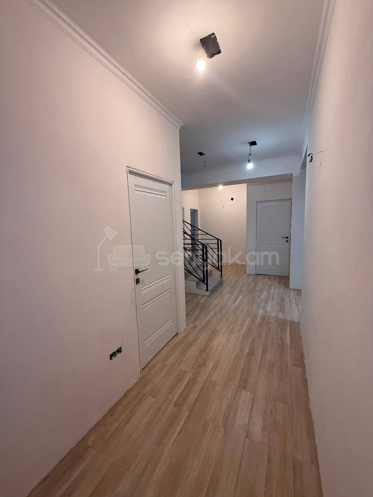 5 Սենյականոց Սեփական Տուն, 180քմ, Կապիտալ Վերանորոգված
