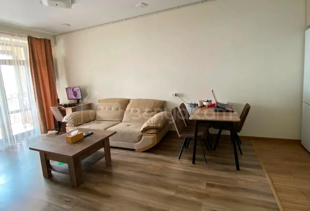 3 Սենյականոց Բնակարան Նորակառույցում, 60քմ, 14/14 հարկ, Կապիտալ Վերանորոգված