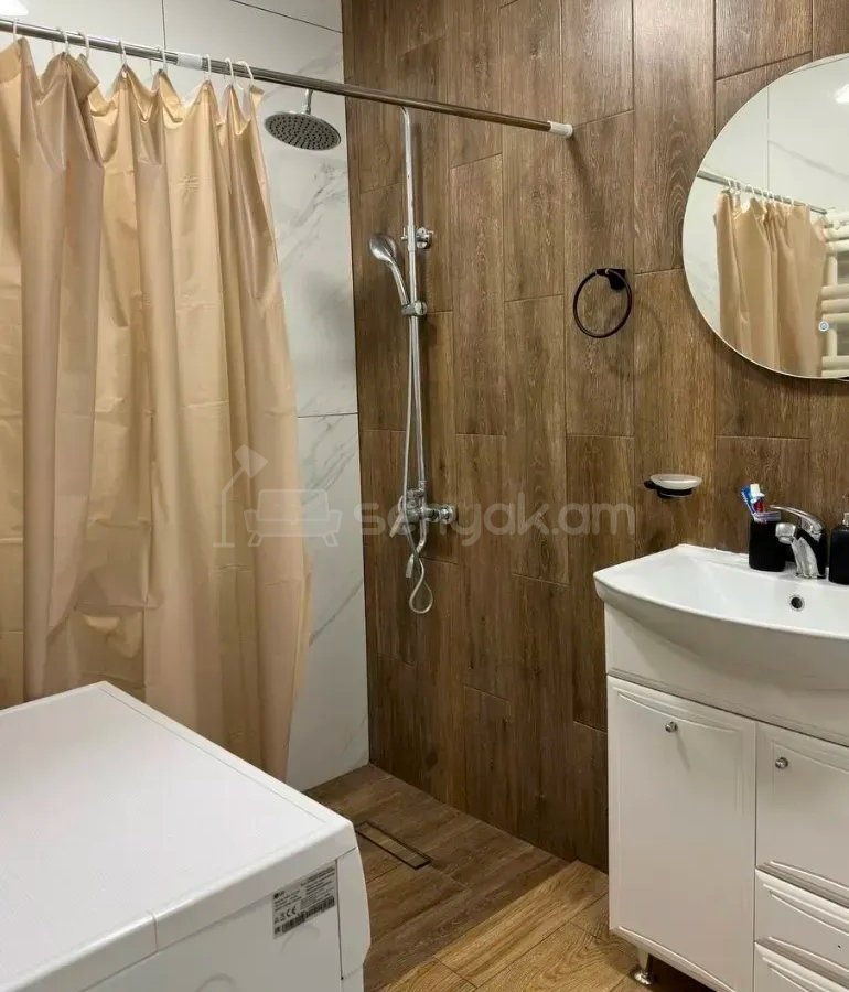 3 Սենյականոց Բնակարան Նորակառույցում, 60քմ, 14/14 հարկ, Կապիտալ Վերանորոգված