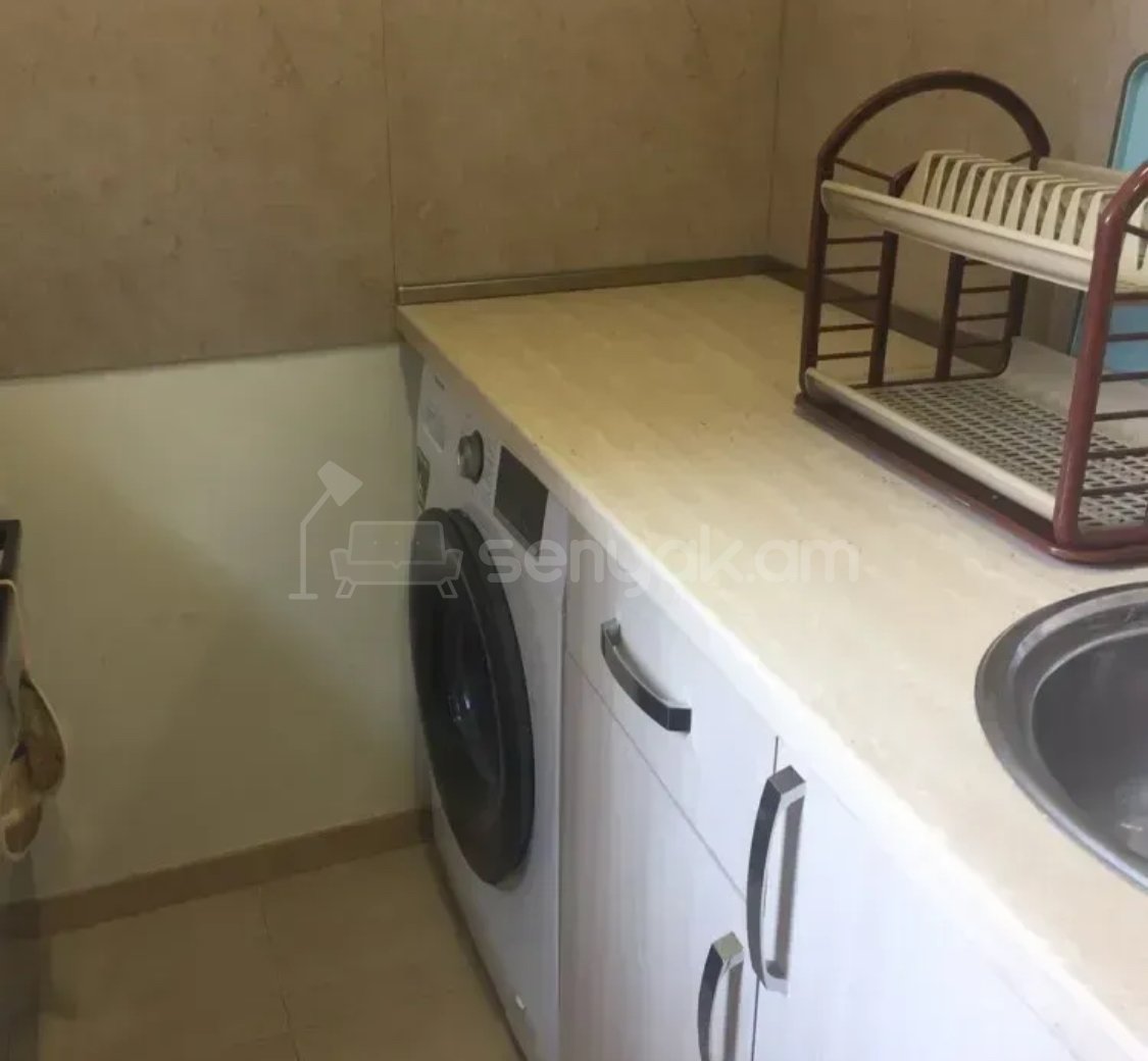 1 Սենյականոց Սեփական Տուն, 60քմ, Կապիտալ Վերանորոգված, Կահավորված