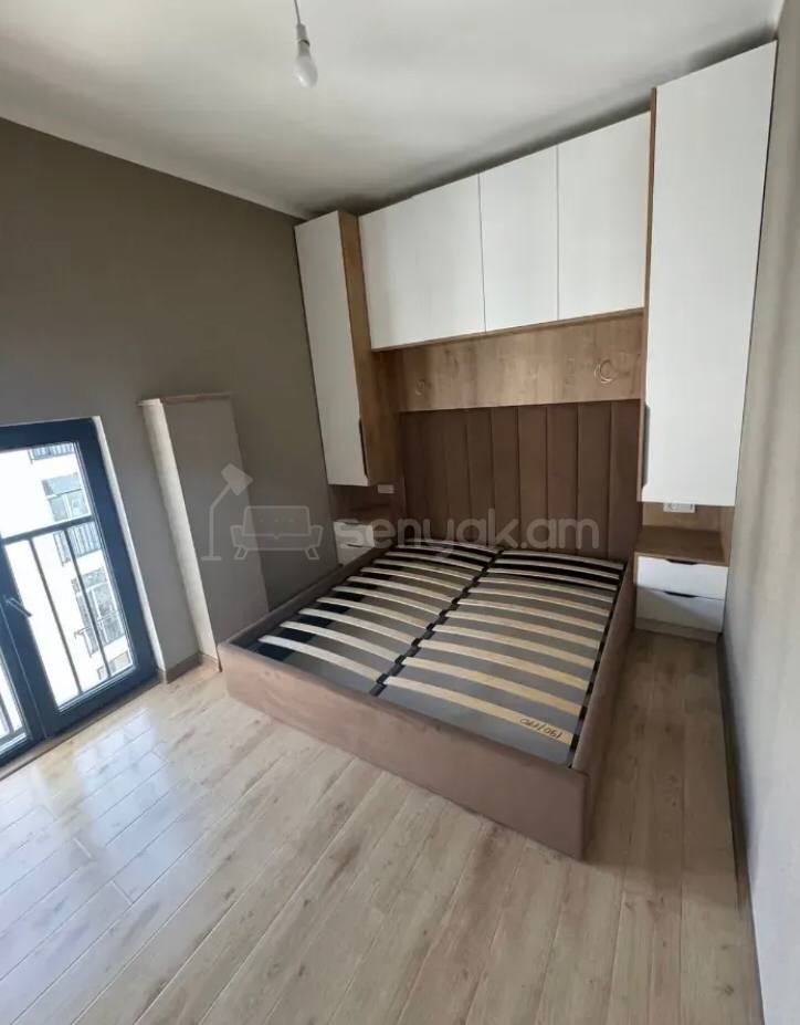 3 Սենյականոց Բնակարան, 60քմ, 4/4 հարկ, Կապիտալ Վերանորոգված