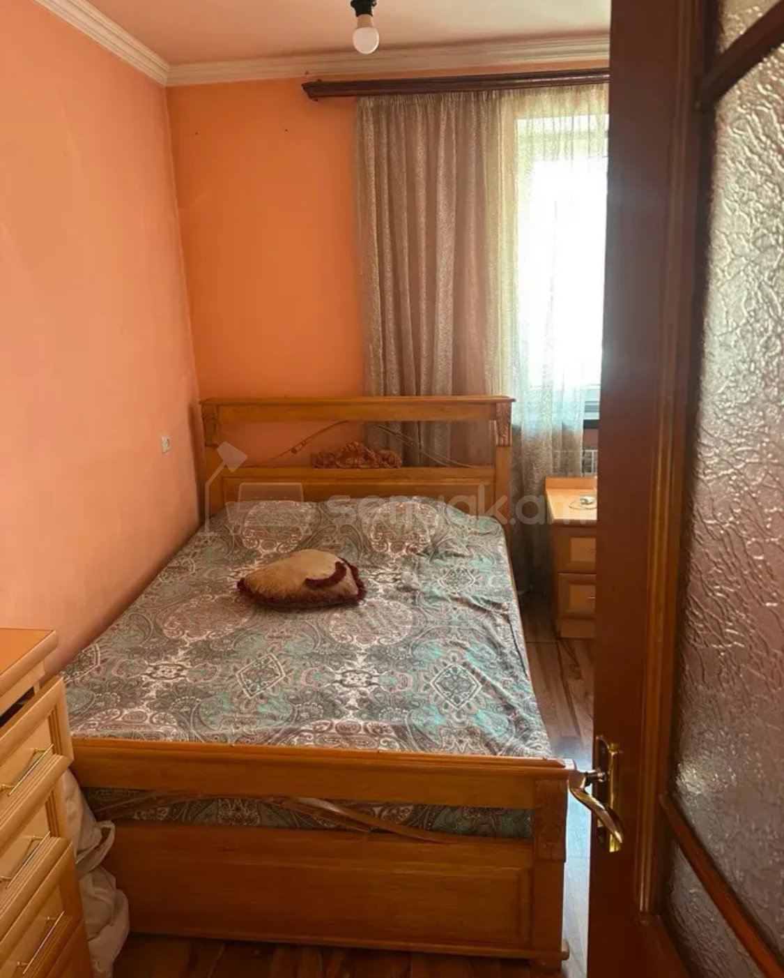 3 Սենյականոց Բնակարան Քարե Շենքում, 41քմ, 3/5 հարկ, Կապիտալ Վերանորոգված