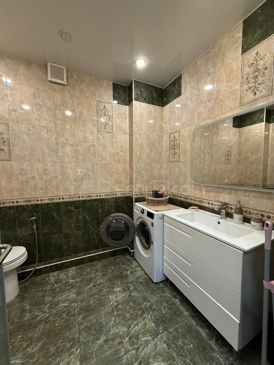 3 Սենյականոց Բնակարան Նորակառույցում, 70քմ, 15/18 հարկ, Դիզայներական Վերանորոգված, Կահավորված