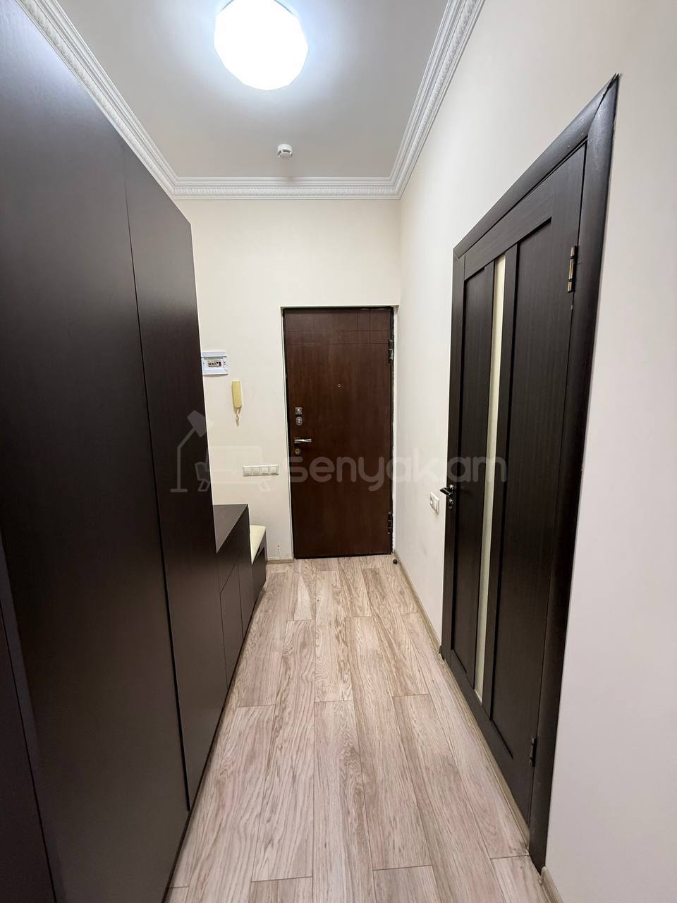 3 Սենյականոց Բնակարան Նորակառույցում, 70քմ, 15/18 հարկ, Դիզայներական Վերանորոգված, Կահավորված