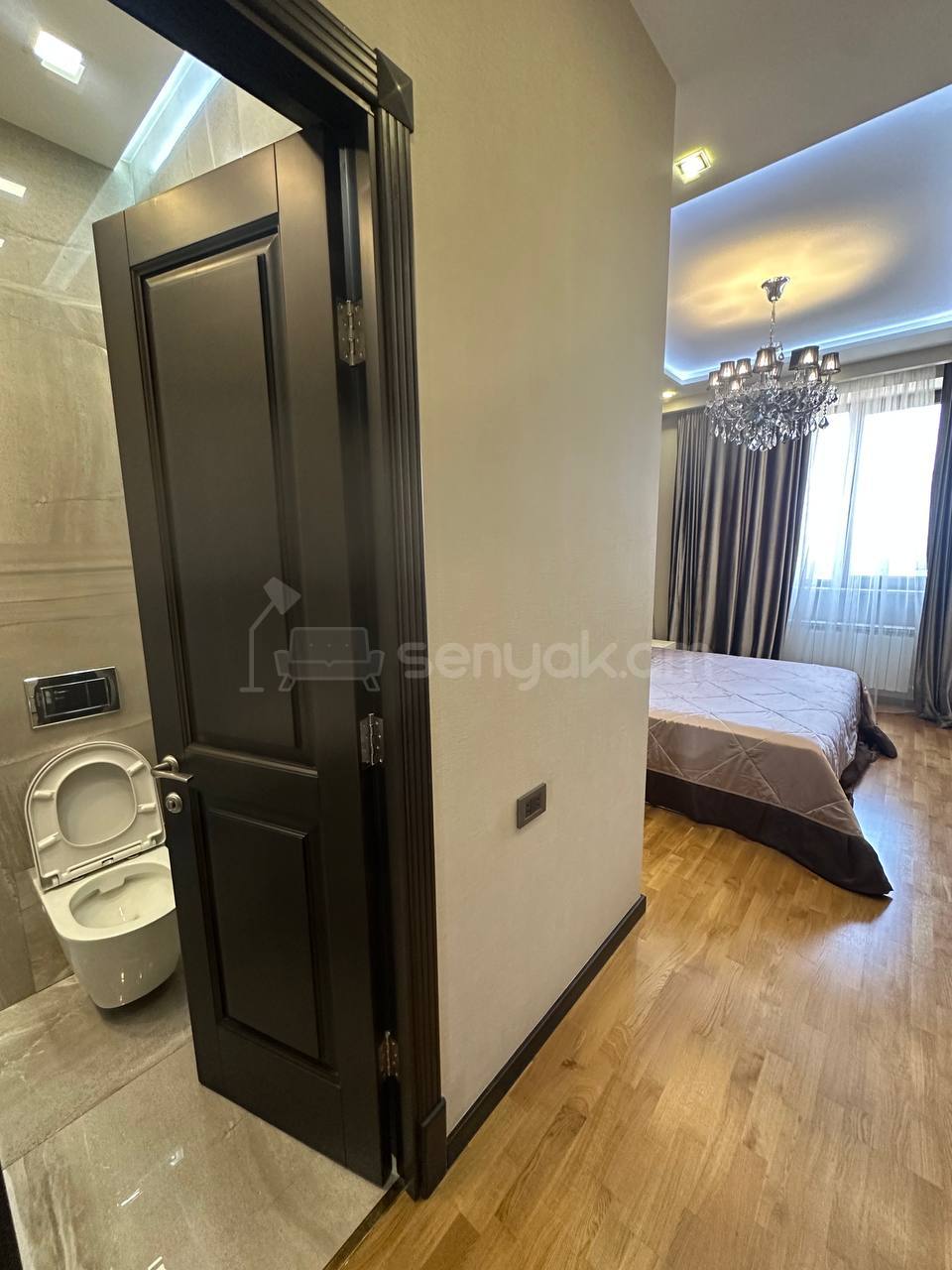 3 Սենյականոց Բնակարան Նորակառույցում, 117քմ, 12/16 հարկ, Դիզայներական Վերանորոգված, Կահավորված