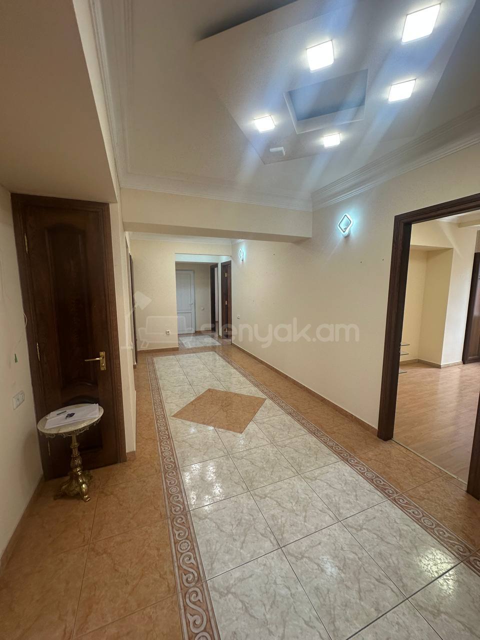 Օֆիսային Տարածք, 160քմ, Կապիտալ Վերանորոգված