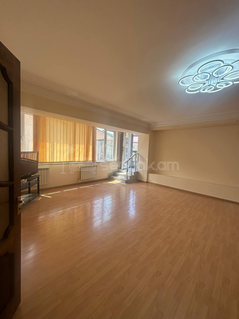 Օֆիսային Տարածք, 160քմ, Կապիտալ Վերանորոգված