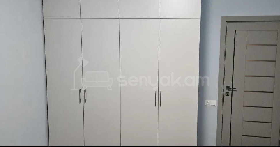 3 Սենյականոց Բնակարան Քարե Շենքում, 64քմ, 5/5 հարկ, Կապիտալ Վերանորոգված, Կահավորված