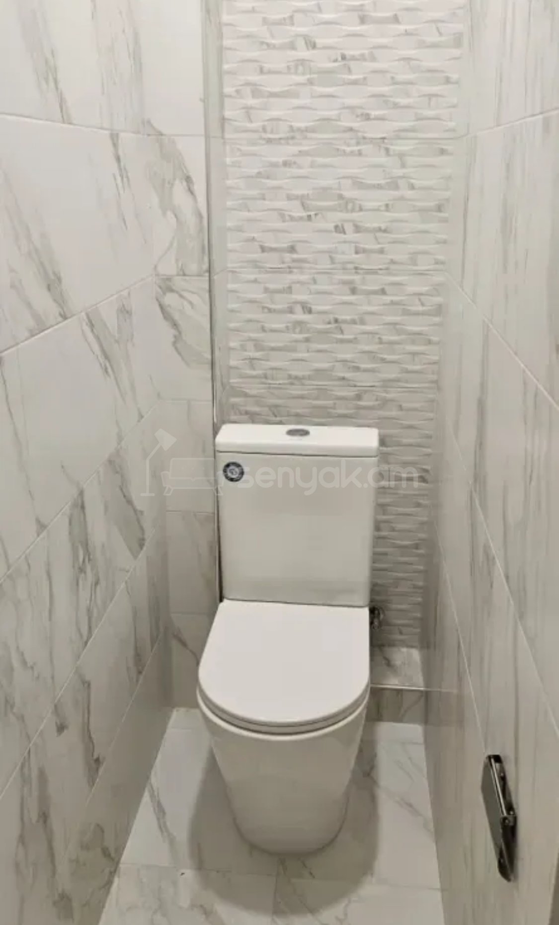 3 Սենյականոց Բնակարան Քարե Շենքում, 64քմ, 5/5 հարկ, Կապիտալ Վերանորոգված, Կահավորված