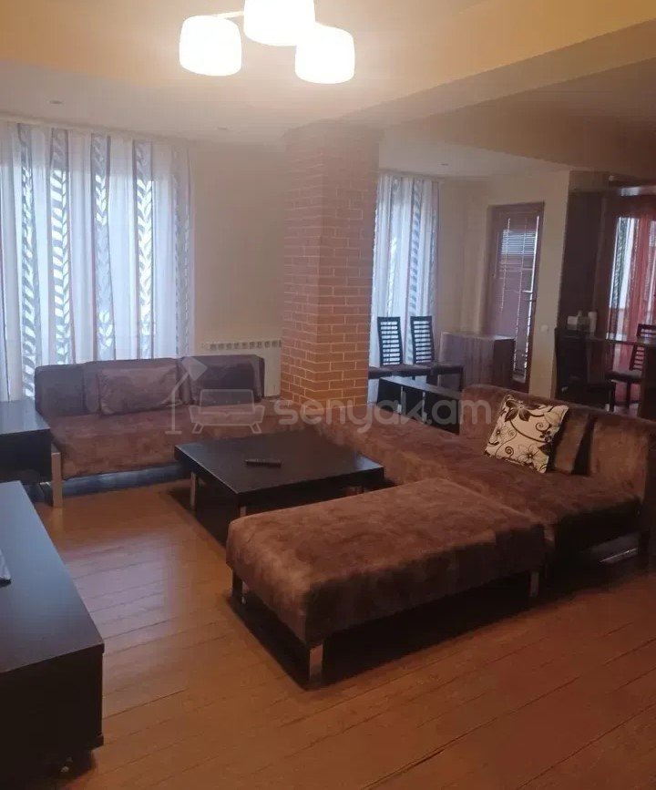 3 Սենյականոց Բնակարան Նորակառույցում, 90քմ, 3/4 հարկ, Կապիտալ Վերանորոգված