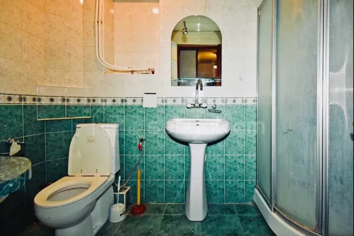 2 Սենյականոց Բնակարան Քարե Շենքում, 68քմ, 5/5 հարկ, Կապիտալ Վերանորոգված