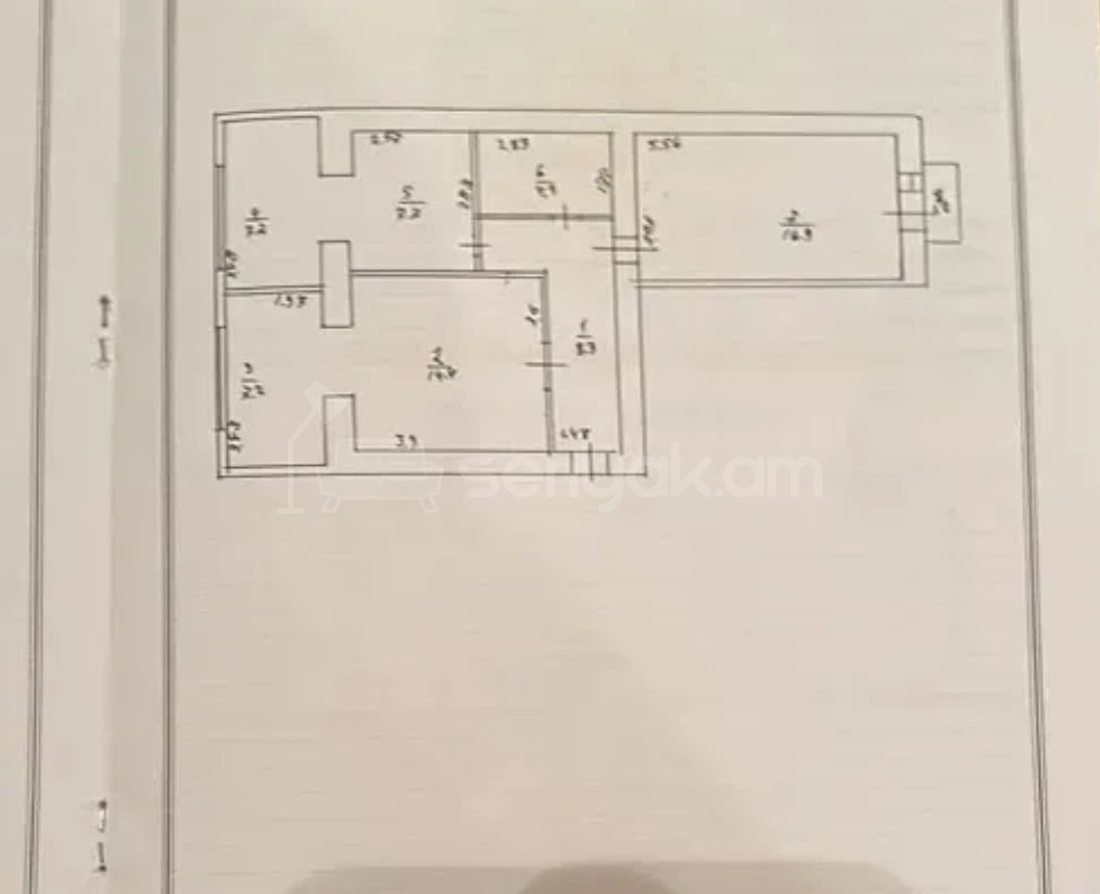 2 Սենյականոց Բնակարան Քարե Շենքում, 68քմ, 5/5 հարկ, Կապիտալ Վերանորոգված