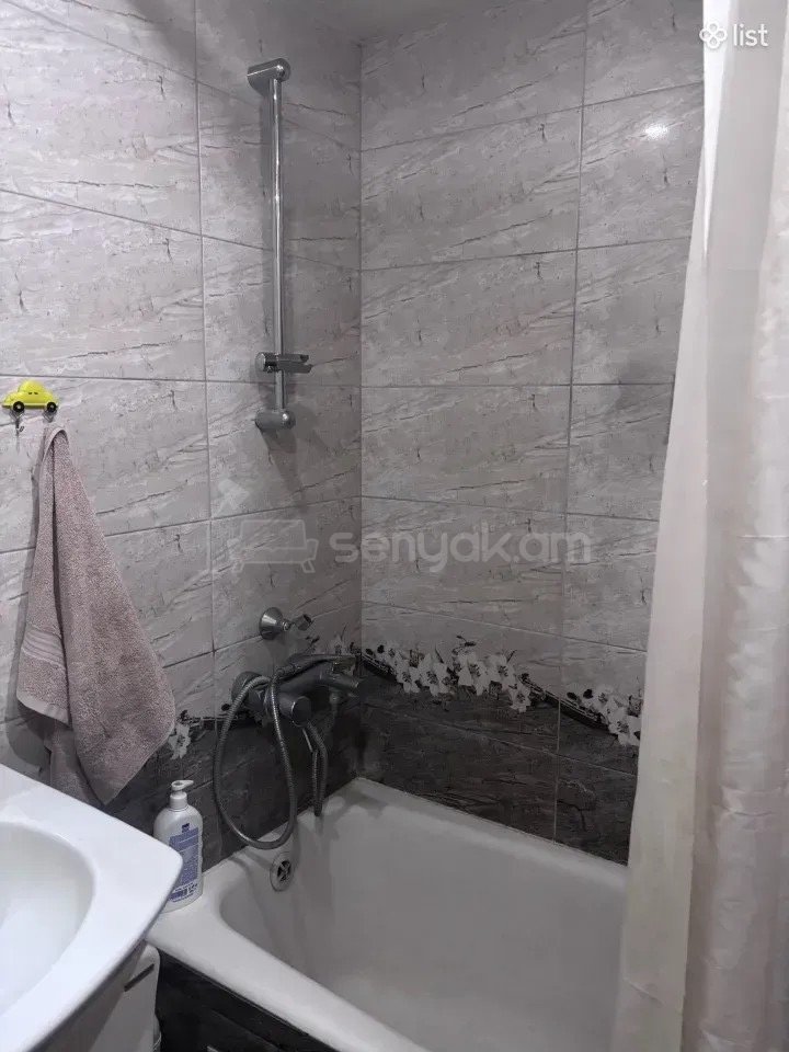 3 Սենյականոց Բնակարան, 75քմ, 7/10 հարկ, Կապիտալ Վերանորոգված, Կահավորված, Արևկող