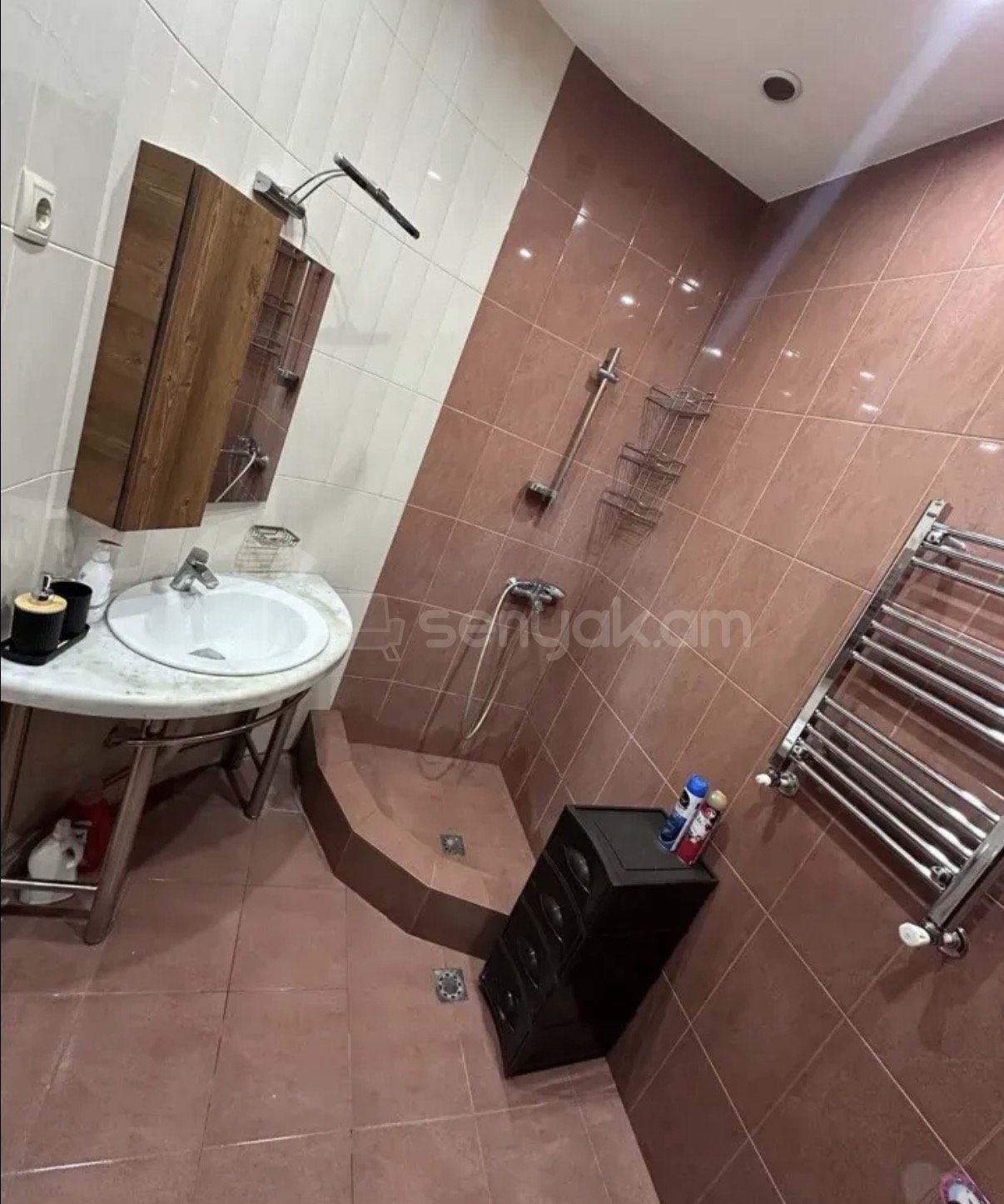 1 Սենյականոց Բնակարան Քարե Շենքում, 52քմ, 6/6 հարկ, Կապիտալ Վերանորոգված