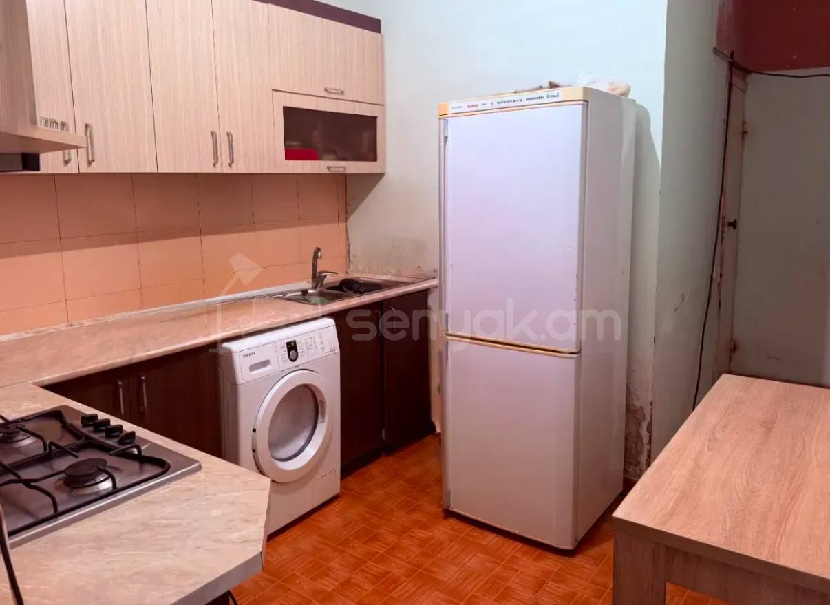 4 Սենյականոց Բնակարան, 78քմ, 1/4 հարկ, Նորմալ Վիճակում
