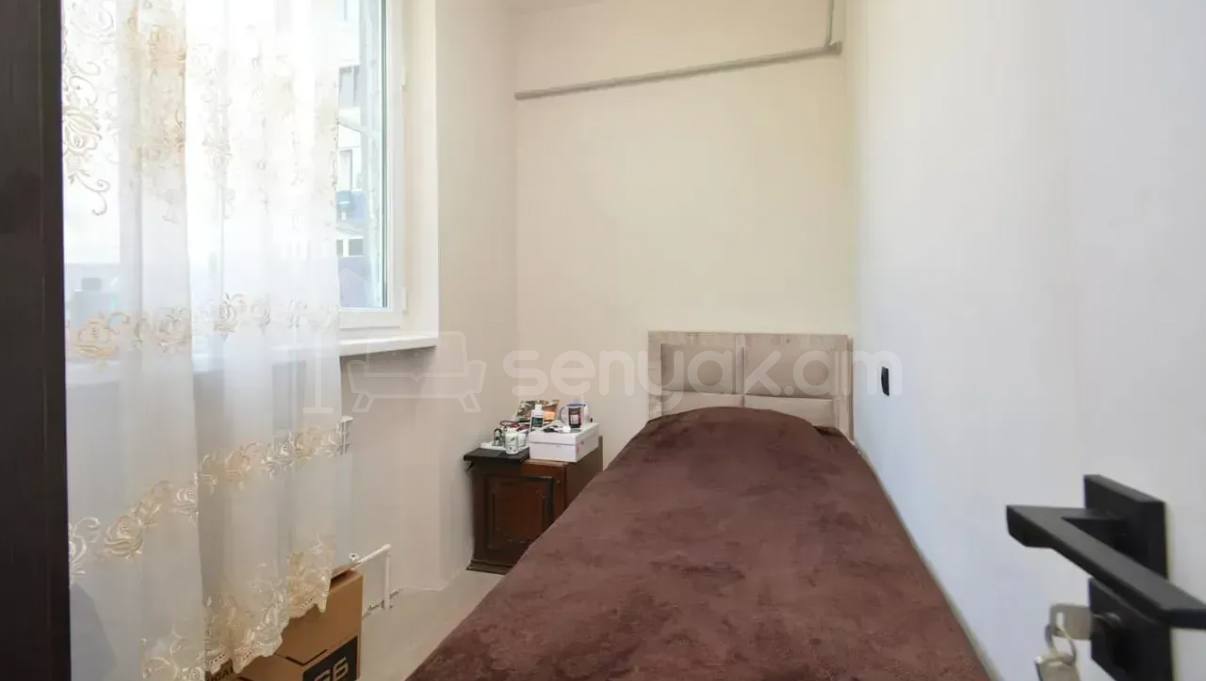 4 Սենյականոց Բնակարան, 78քմ, 2/9 հարկ, Կապիտալ Վերանորոգված