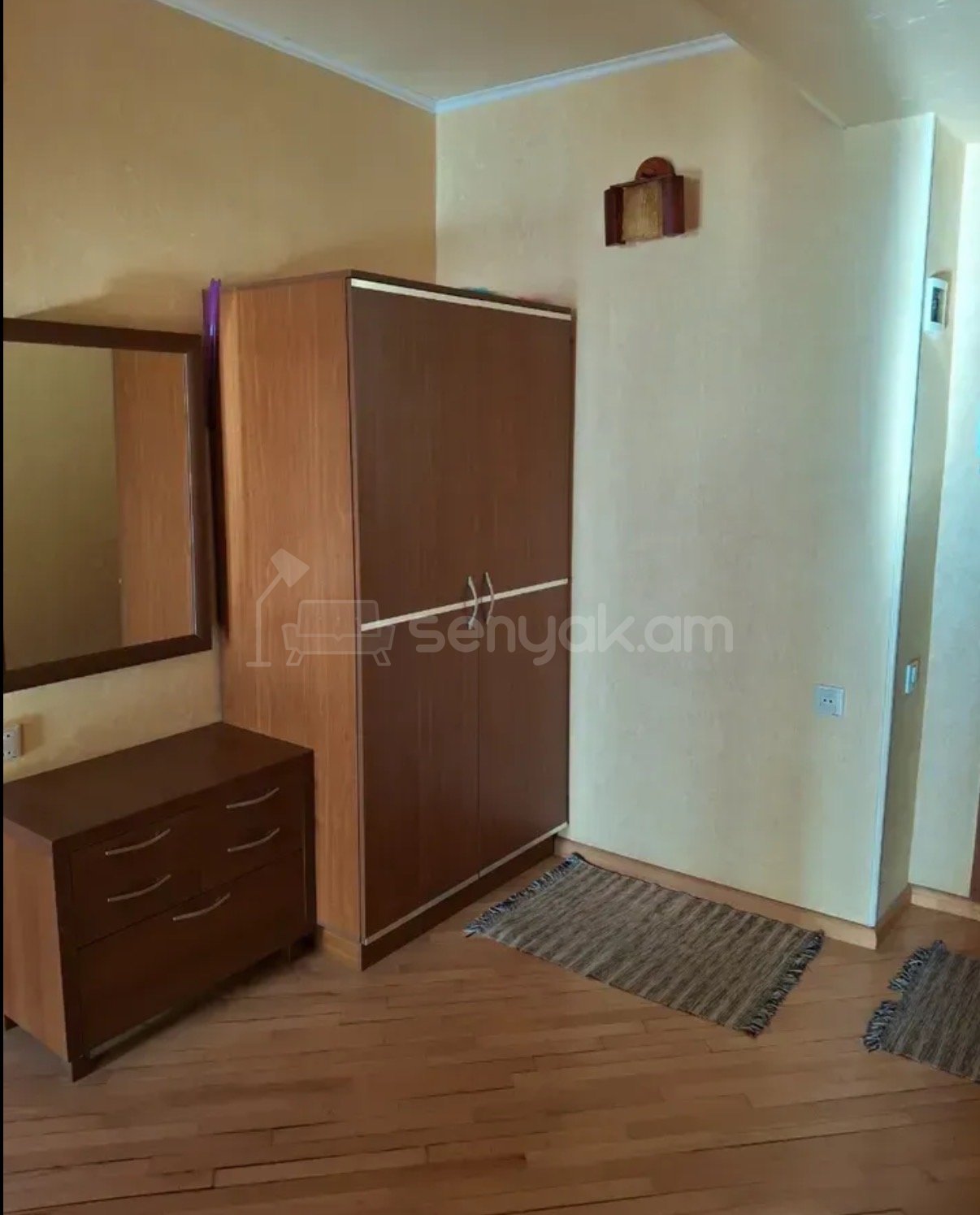3 Սենյականոց Բնակարան, 90քմ, 9/14 հարկ, Կապիտալ Վերանորոգված, Կահավորված