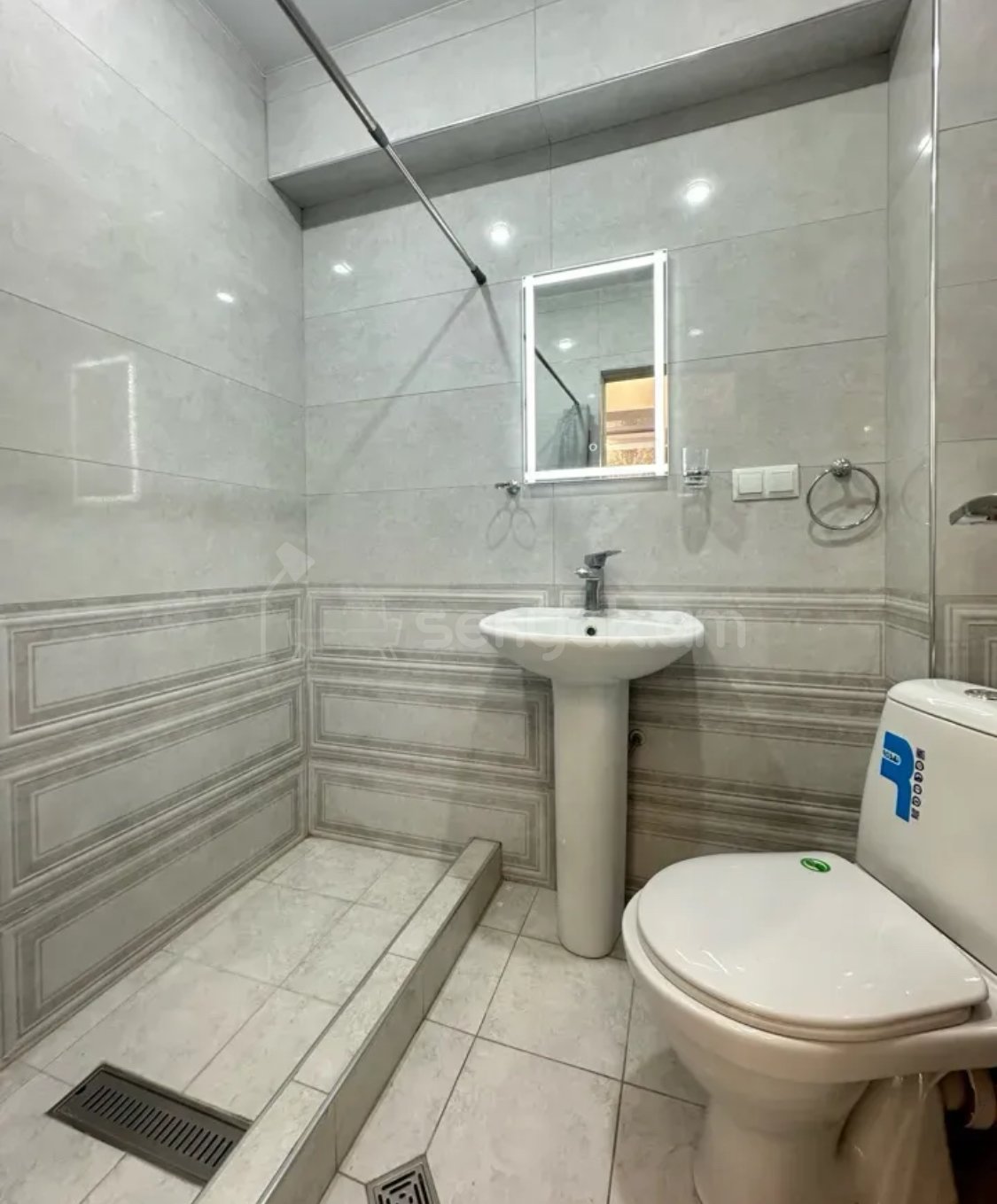 2 Սենյականոց Բնակարան, 48քմ, 2/9 հարկ, Դիզայներական Վերանորոգված, Կահավորված