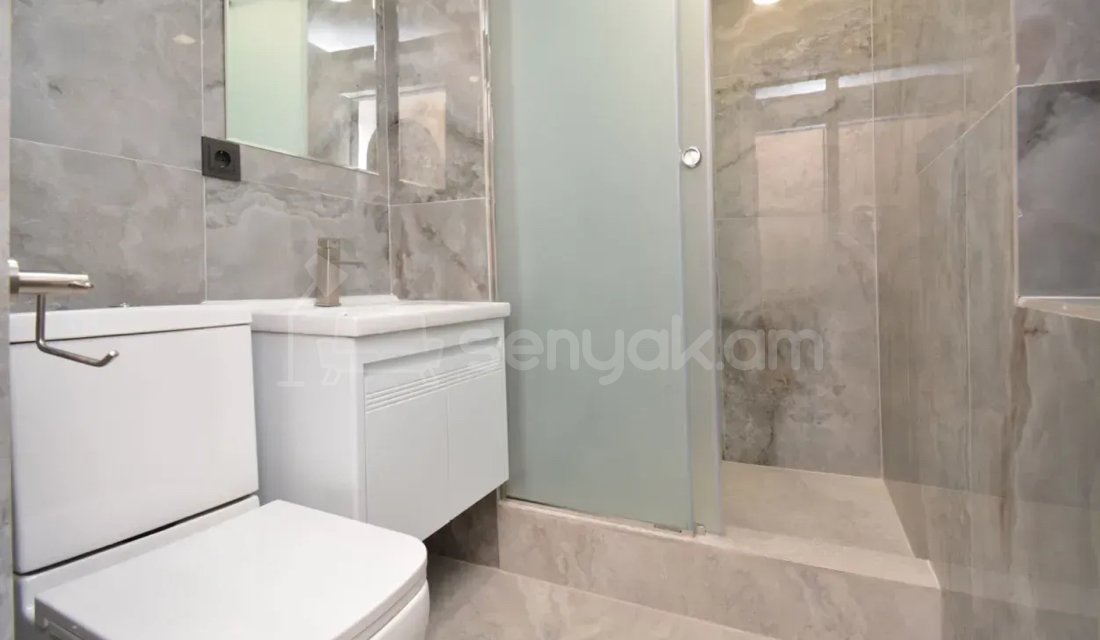 2 Սենյականոց Բնակարան, 70քմ, 2/9 հարկ, Կապիտալ Վերանորոգված, Կահավորված