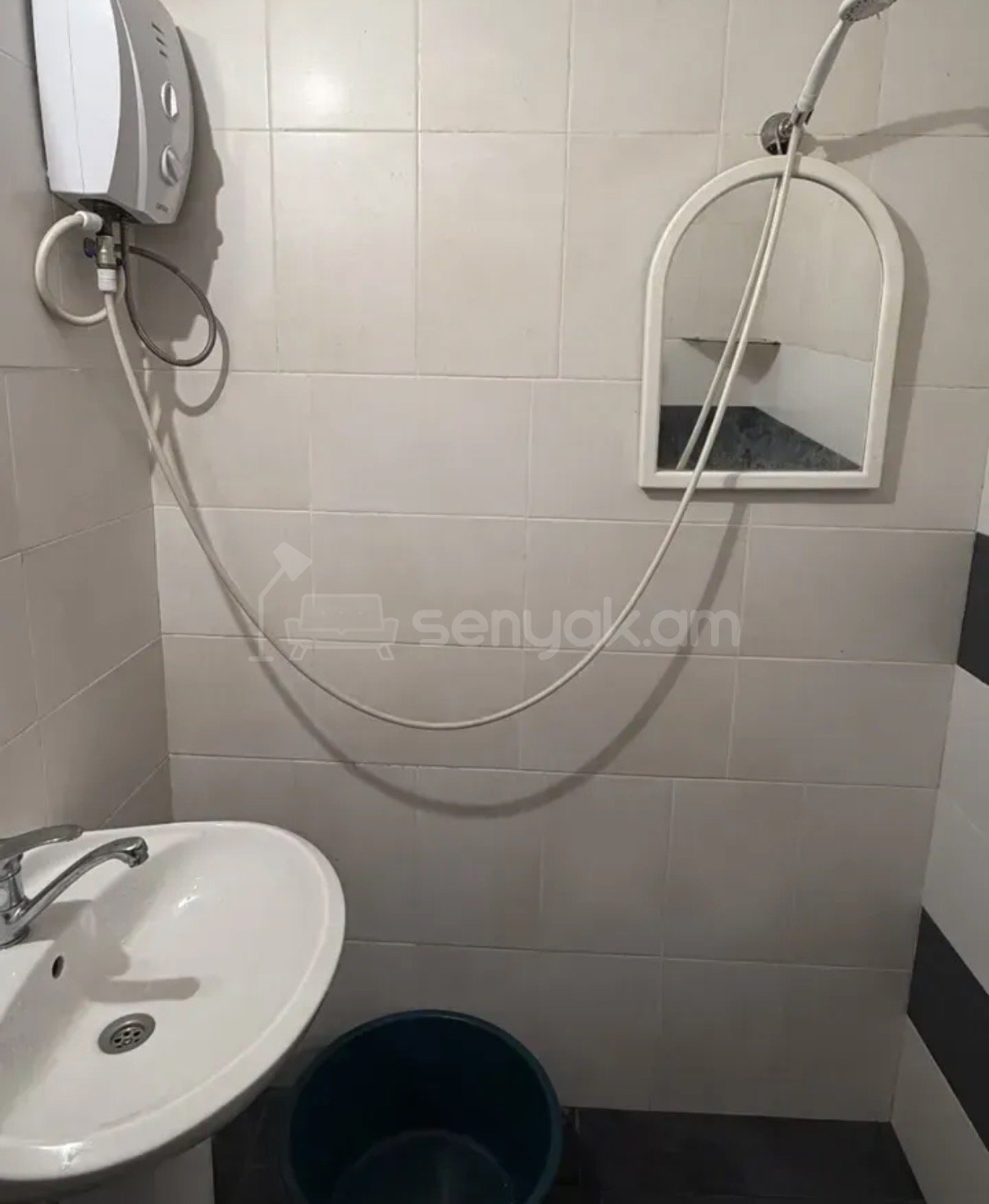 2 Սենյականոց Բնակարան, 64քմ, 6/9 հարկ, Նորմալ Վիճակում