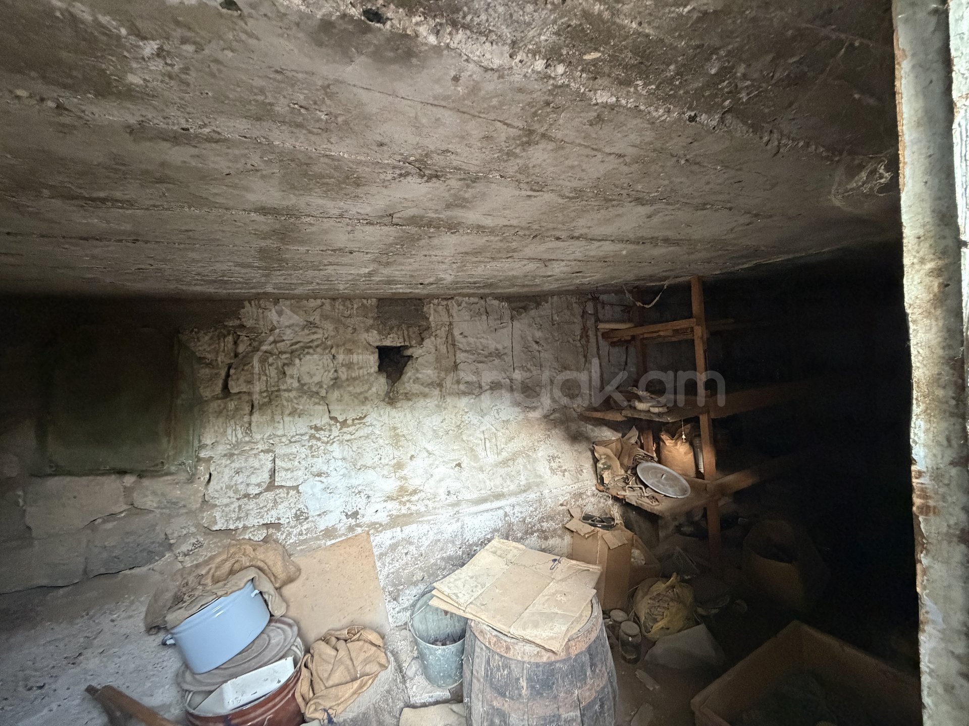 6 Սենյականոց Սեփական Տուն, 143քմ, Կոսմետիկ Վերանորոգված, Ավտոտնակով