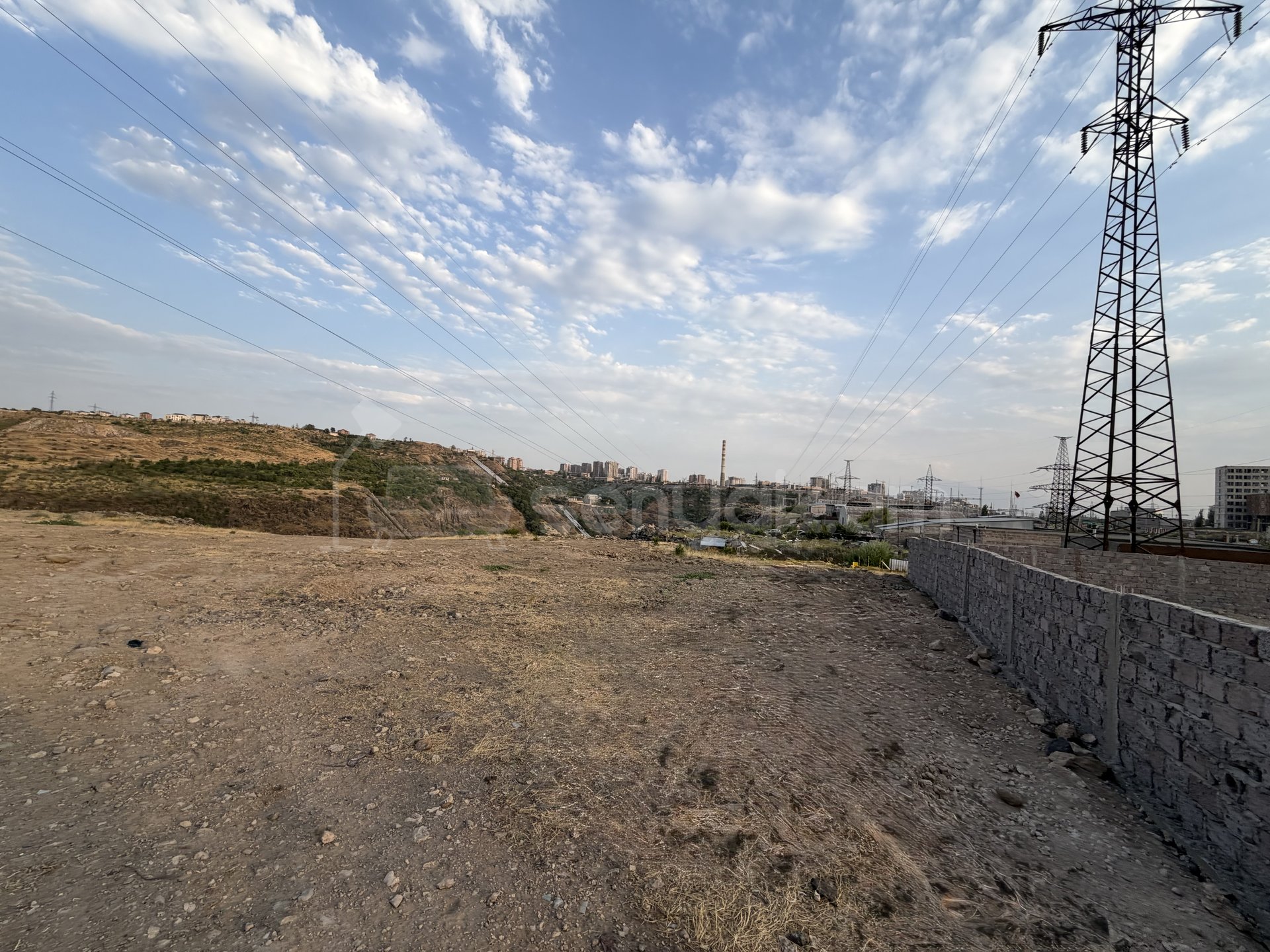 Հողատարածք, 2230քմ