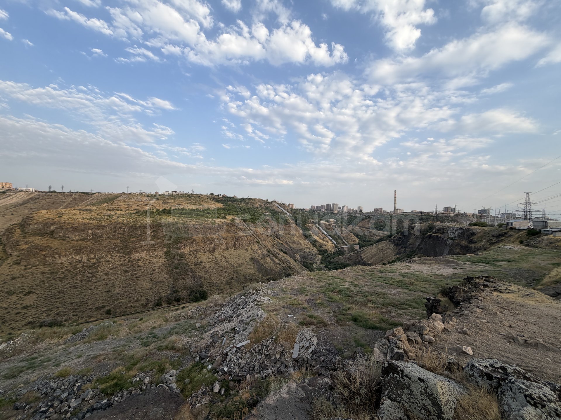 Հողատարածք, 2230քմ