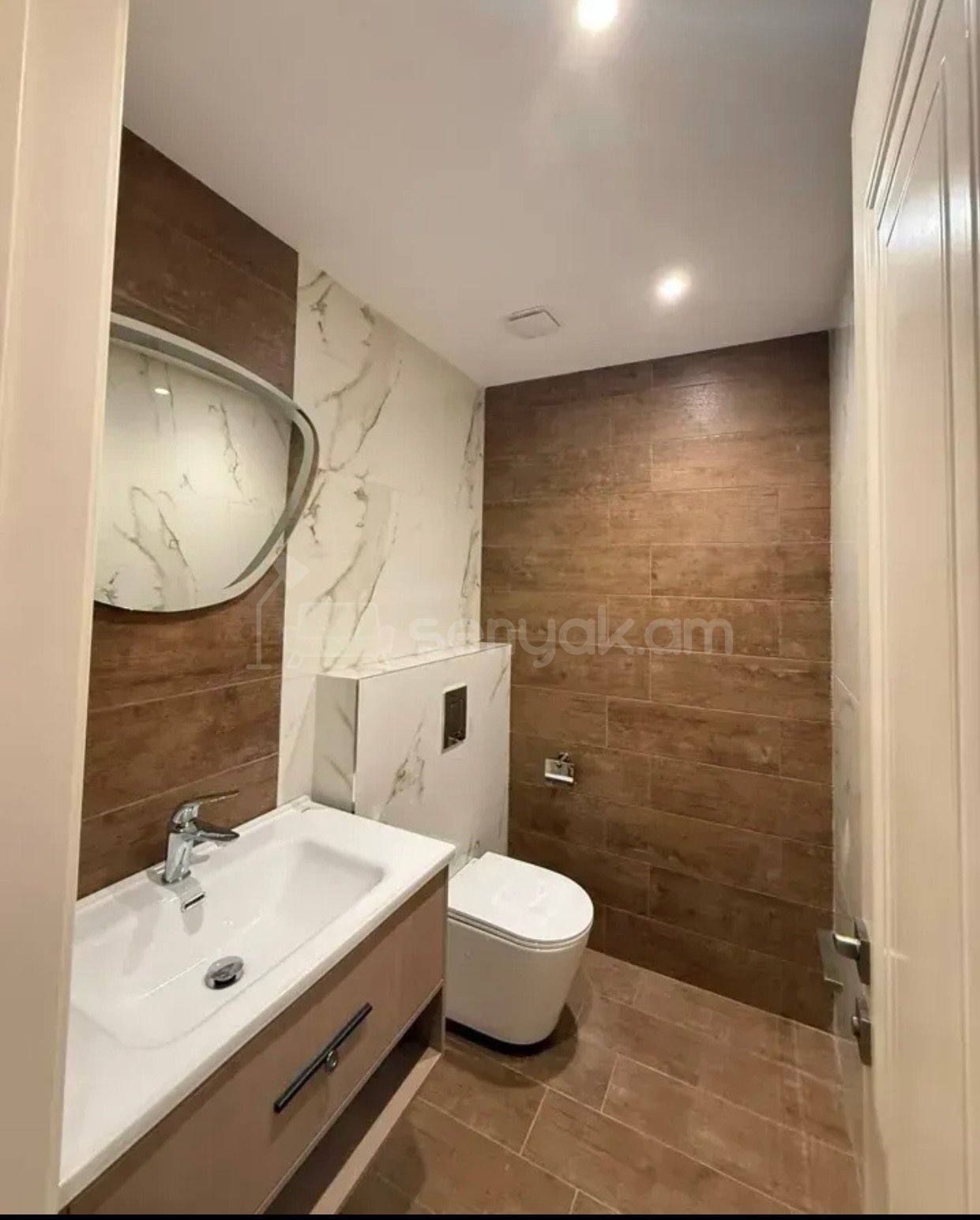 2 Սենյականոց Բնակարան Նորակառույցում, 82քմ, 7/11 հարկ, Կապիտալ Վերանորոգված