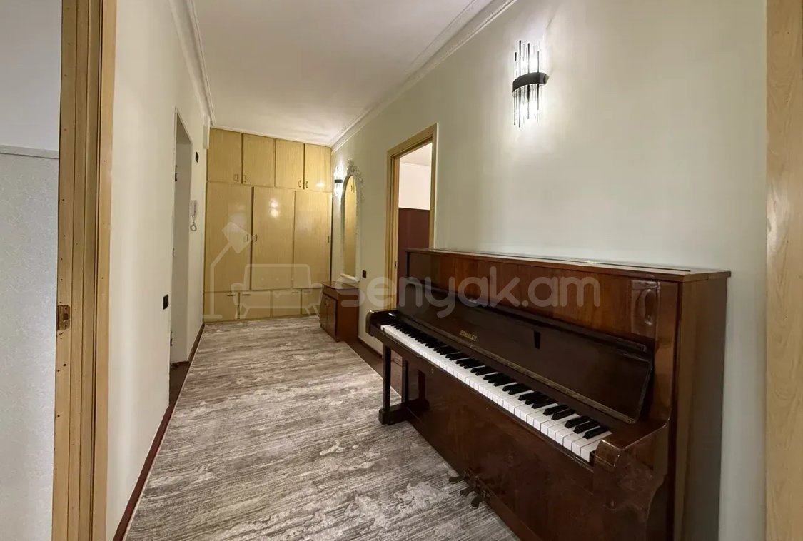 4 Սենյականոց Բնակարան, 88քմ, 7/9 հարկ, Նորմալ Վիճակում, Կահավորված, Արևկող