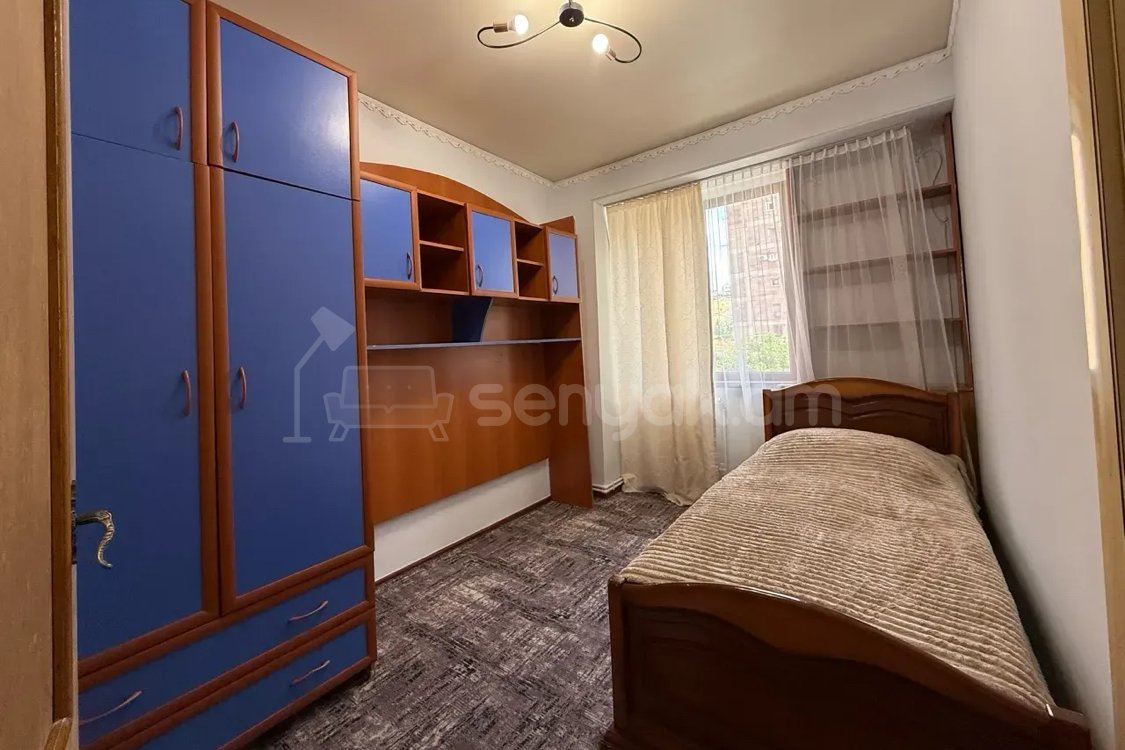 4 Սենյականոց Բնակարան, 88քմ, 7/9 հարկ, Նորմալ Վիճակում, Կահավորված, Արևկող