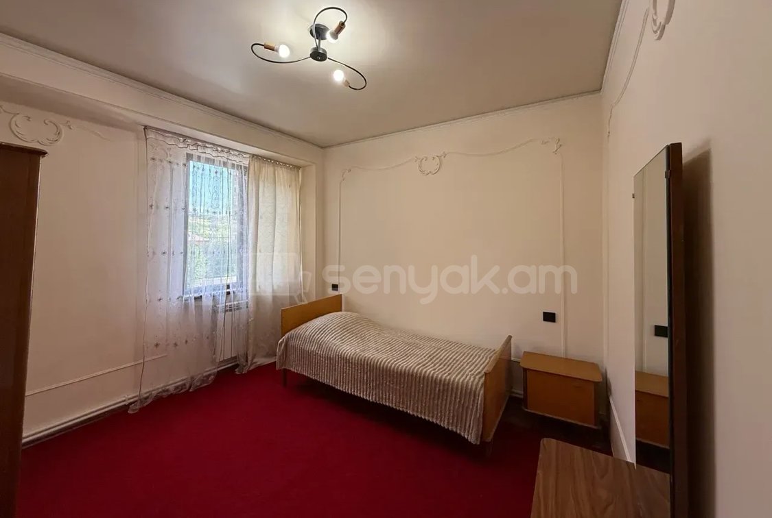 4 Սենյականոց Բնակարան, 88քմ, 7/9 հարկ, Նորմալ Վիճակում, Կահավորված, Արևկող