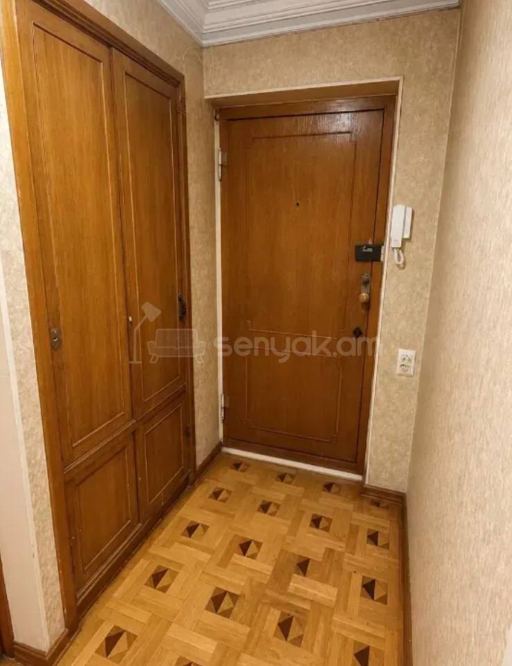 3 Սենյականոց Բնակարան, 78քմ, 2/4 հարկ, Կոսմետիկ Վերանորոգված