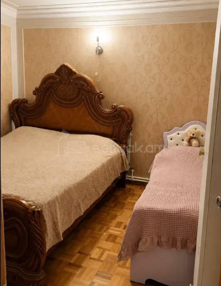 3 Սենյականոց Բնակարան, 78քմ, 2/4 հարկ, Կոսմետիկ Վերանորոգված