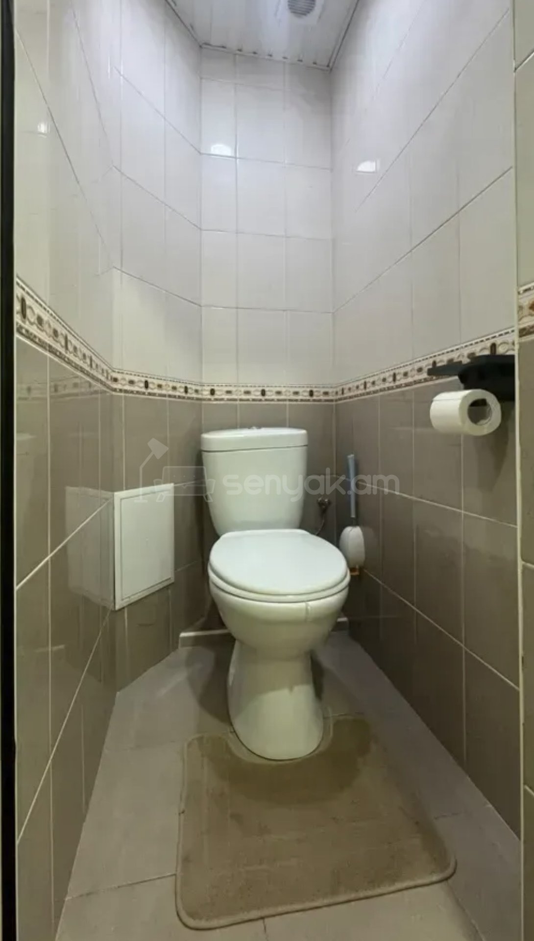 4 Սենյականոց Բնակարան Քարե Շենքում, 90քմ, 2/5 հարկ, Կապիտալ Վերանորոգված